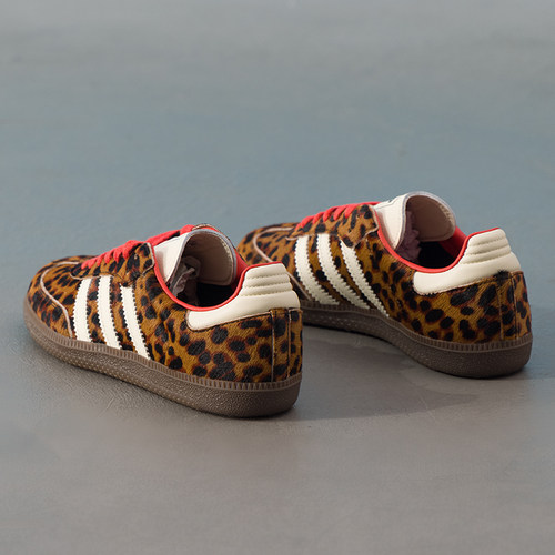 Adidas阿迪达斯三叶草女鞋休闲鞋25夏新款板鞋豹纹印花鞋子JI2734