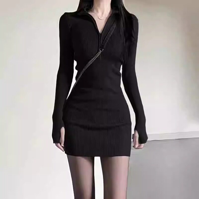 速发针织黑色连衣裙秋冬季超024新款衣大内搭打底2好看包臀短裙