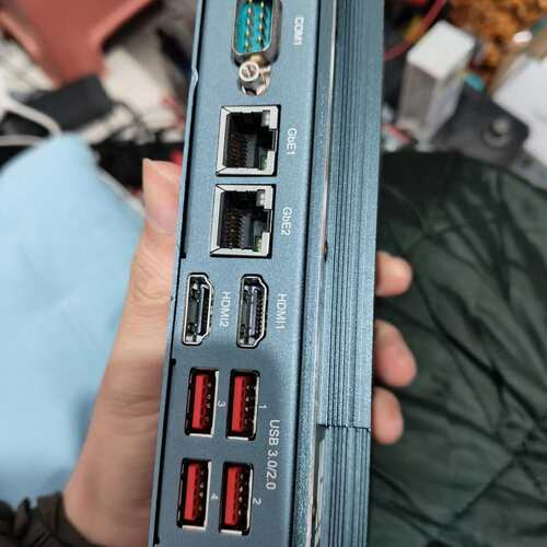 议价技嘉i7 8565u工控机双千兆网卡itx主板准系统