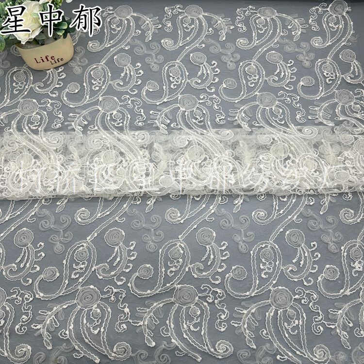 新款水溶蕾丝刺绣网纱布料