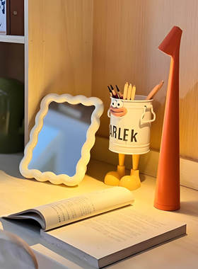 丹麦Africa设计师款触摸台灯创意护眼夜灯卧室书房阅读装饰氛围灯