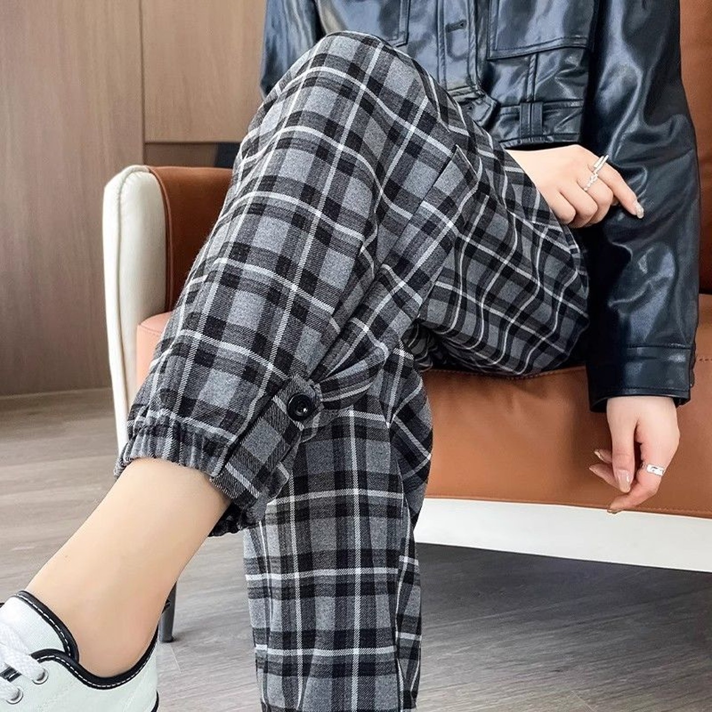 春秋冬2026新款格子休闲裤女大码加绒加厚束脚萝卜宽松哈伦运动裤,女装/女士精品,休闲裤,淘宝优惠券,粉丝福利购,淘宝优惠卷