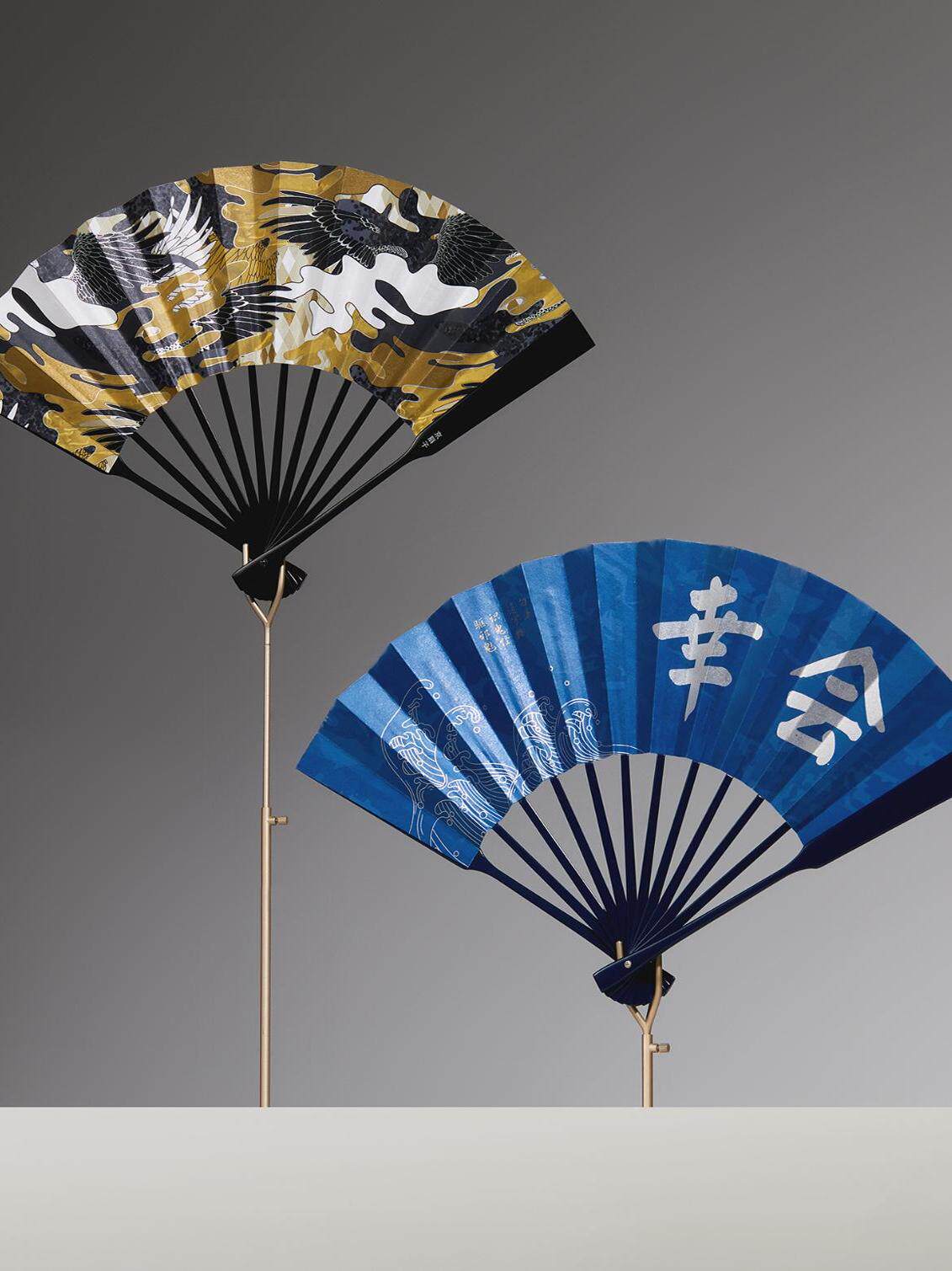 京扇子瑞兽系列礼盒定制高档北京礼物中国风折扇