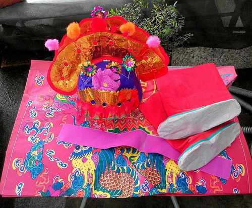 速发潮汕手工月娘袍 夫人拜 手工花冠娘袍 凤袍 纸袍中秋娘月袍娘