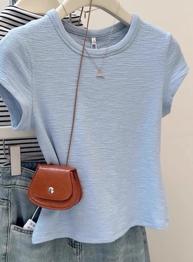 广州十三行爆款~褶皱肌理感短款上衣夏季减龄纯色打底衫修身短袖