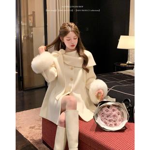 1OO羊毛白色大衣短款 狐狸毛袖 小香风双面呢外套 富家千金 杨小卷