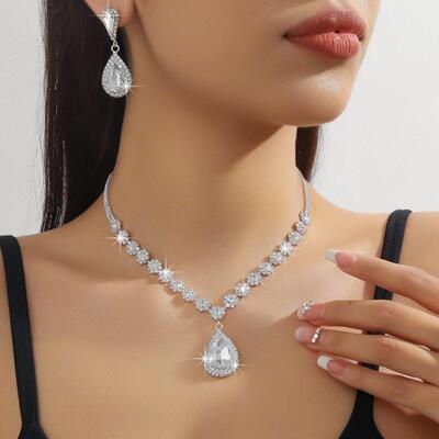 Necklace earrings bracelet three-piece set full of diamond