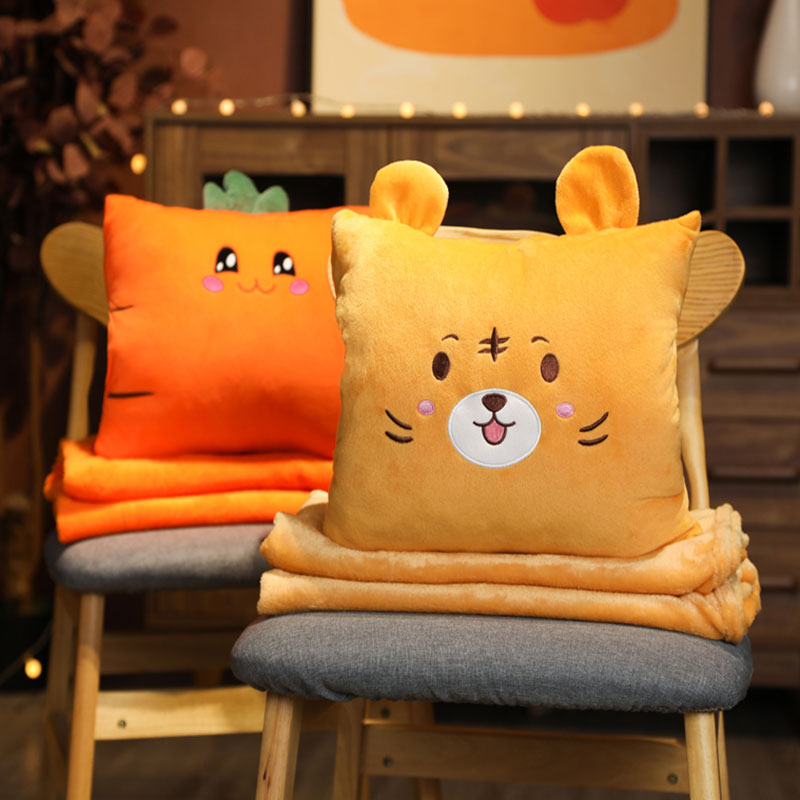 抱枕被子两用毯子二合一办公室折叠毯子车载午睡觉枕头汽车用靠枕