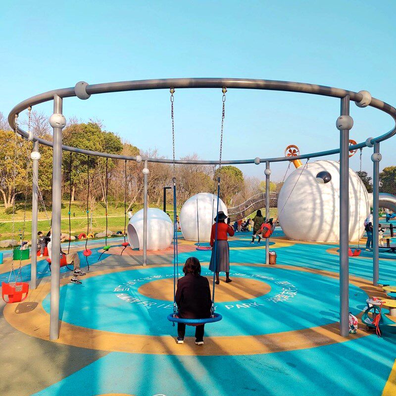 户外秋千吊椅组合不锈钢滑梯儿童公园攀爬杆钻洞设施游乐设备定制