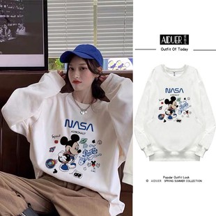 秋冬装加绒加厚哺乳期外s出上衣服喂奶外穿女装大红色卫衣竖侧开