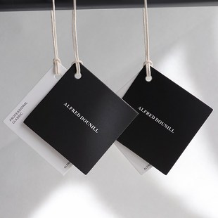 方形吊牌定做男装设计订制女装服装店吊卡定制简约设计感挂卡订做