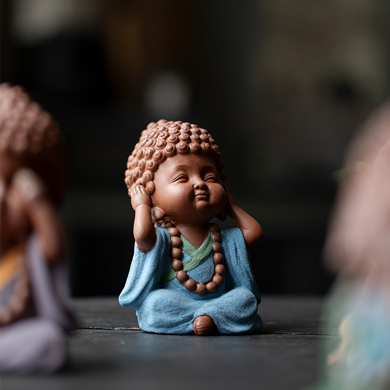 中式陶瓷宝宝佛摆件禅意家居玄关四不小如来佛像茶宠茶桌桌面装饰