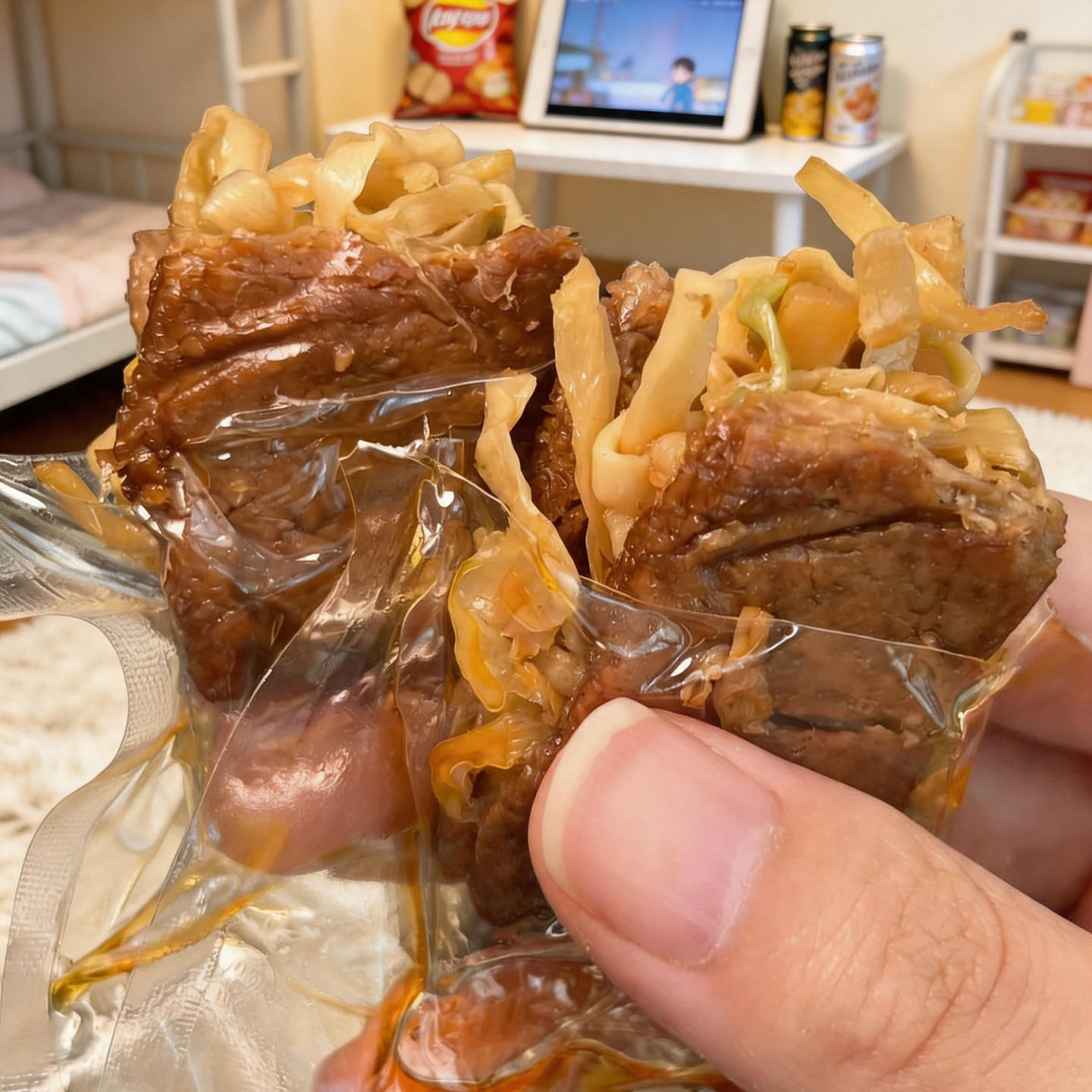 比肉好吃 夹笋豆脯笋丝豆干夹心烤肉手撕解馋零食素食卤味豆腐干