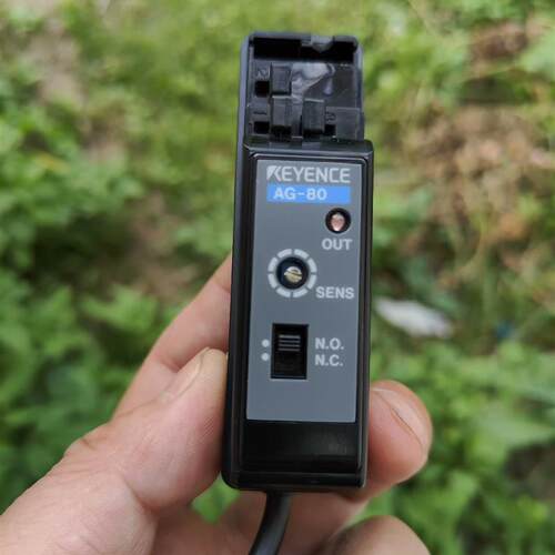 AG-80基恩士接触式传感器放大器二手拆机功能包好实物