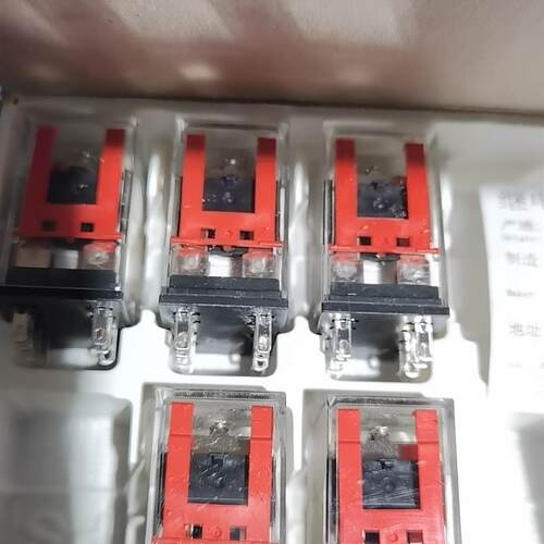 欧姆龙继电器MY2N-GS 24VDC
