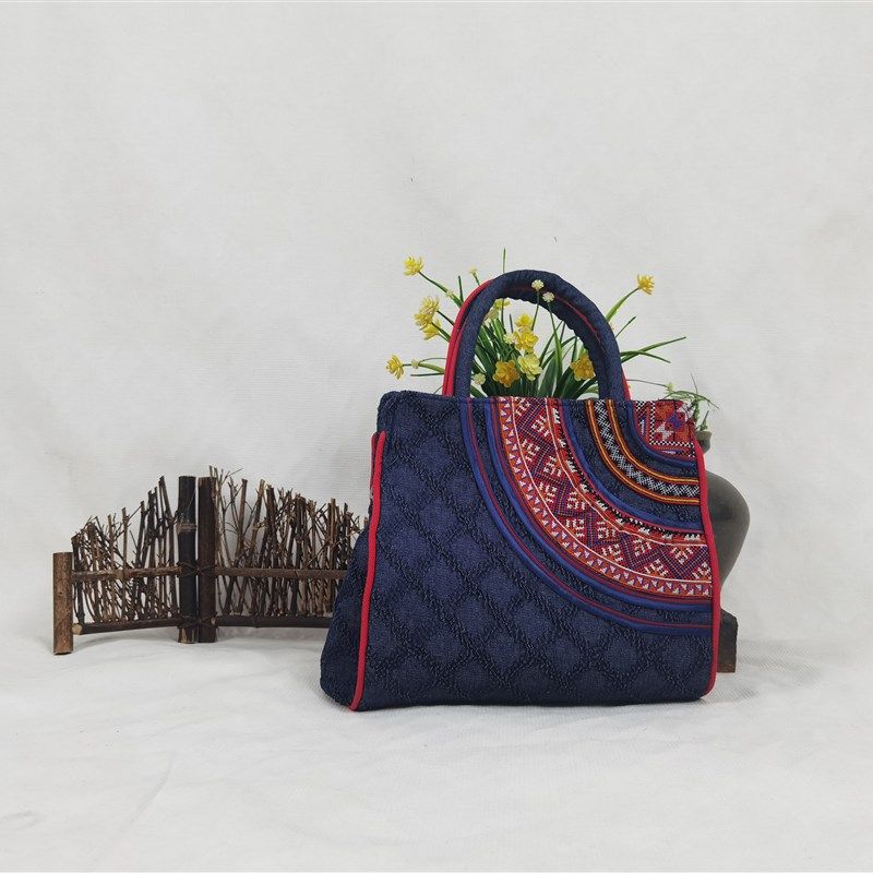 少数民族刺绣布艺包绣花手提包单肩斜挎大容量女包收纳袋,箱包皮具/热销女包/男包,时尚帆布包,淘宝优惠券,粉丝福利购,淘宝优惠卷