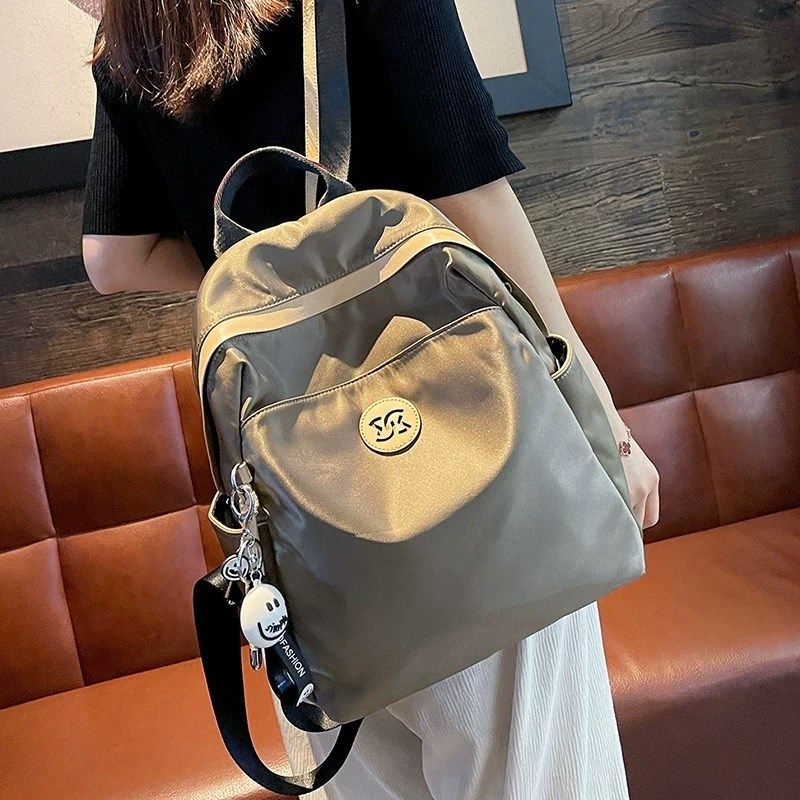 双肩包女2024新款防泼水包包高级感大容量牛津布轻便通勤旅行背包,箱包皮具/热销女包/男包,双肩背包,淘宝优惠券,粉丝福利购,淘宝优惠卷