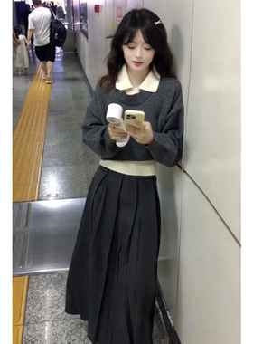 韩系温柔时尚慵懒感灰色短款毛衣叠穿无袖杏色针织打底衫一整套装