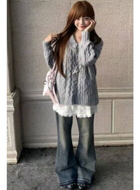 巨好看的韩系学院风复古麻花v领套头灰色毛衣蕾丝吊带两件套装女