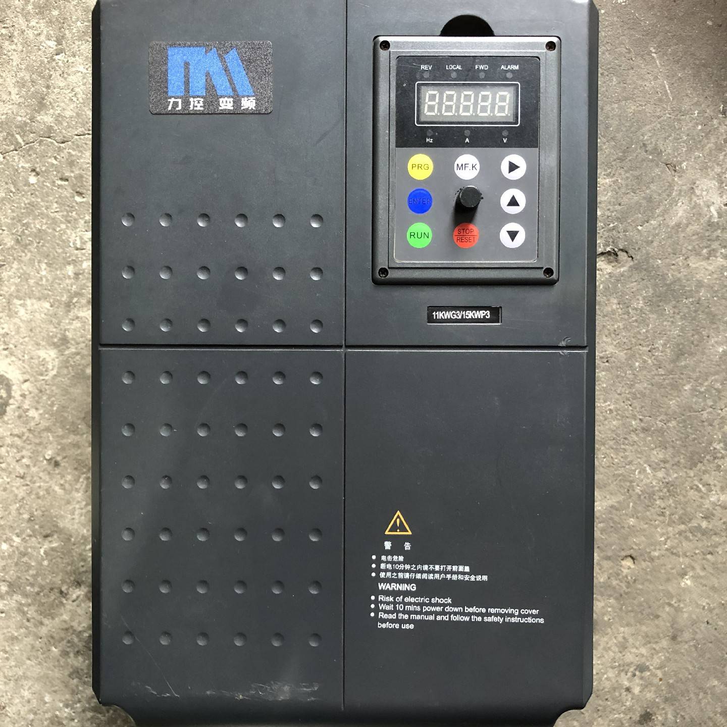 议价变频:  11KWG3/15KWP3   没有标签，成色