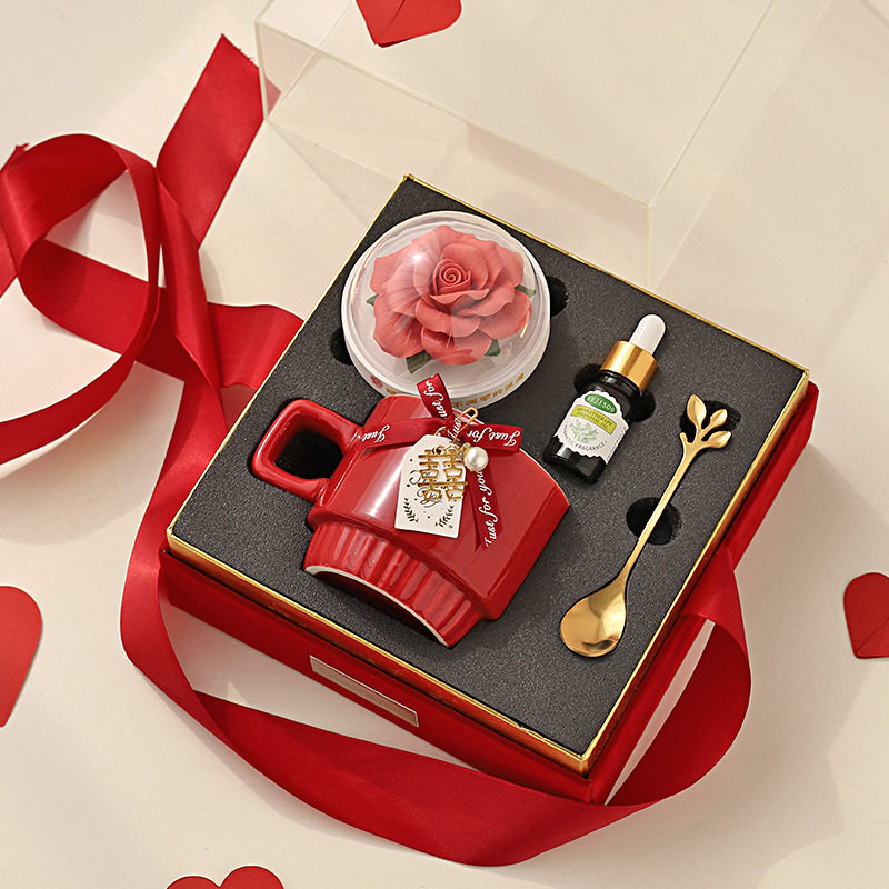 结婚伴手礼送伴娘高档实用生日礼物婚宴高级创意礼盒送宾客随手礼