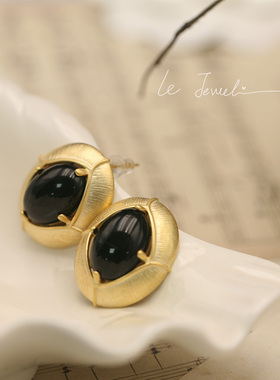 《伯爵夫人》 复古VINTAGE中古风耳环耳饰 黑色椭圆形宝石耳钉