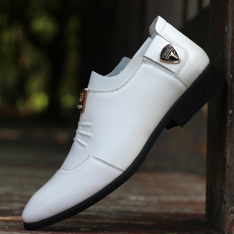 韩版商务正装皮鞋青年男士休闲鞋英伦尖头男鞋子时尚白色婚礼鞋秋