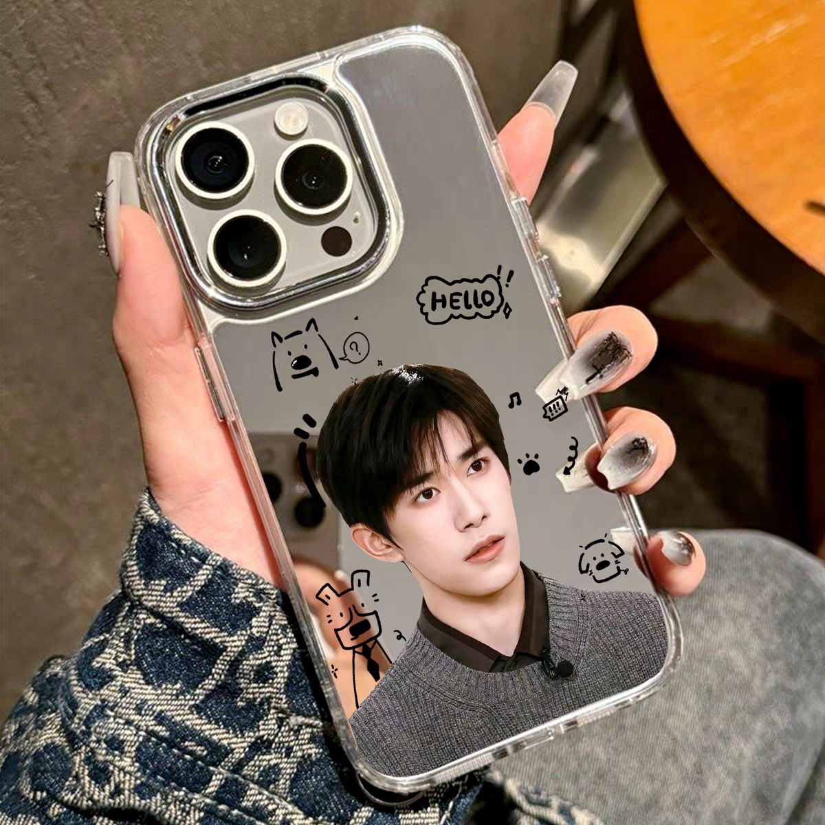 易烊千玺周边手机壳镜面