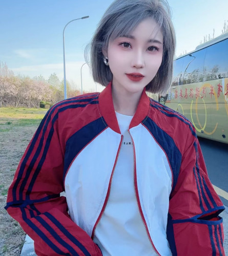 2026新款连帽防晒衣宽松撞色外套袖条上衣外衣女薄款春夏短外套女