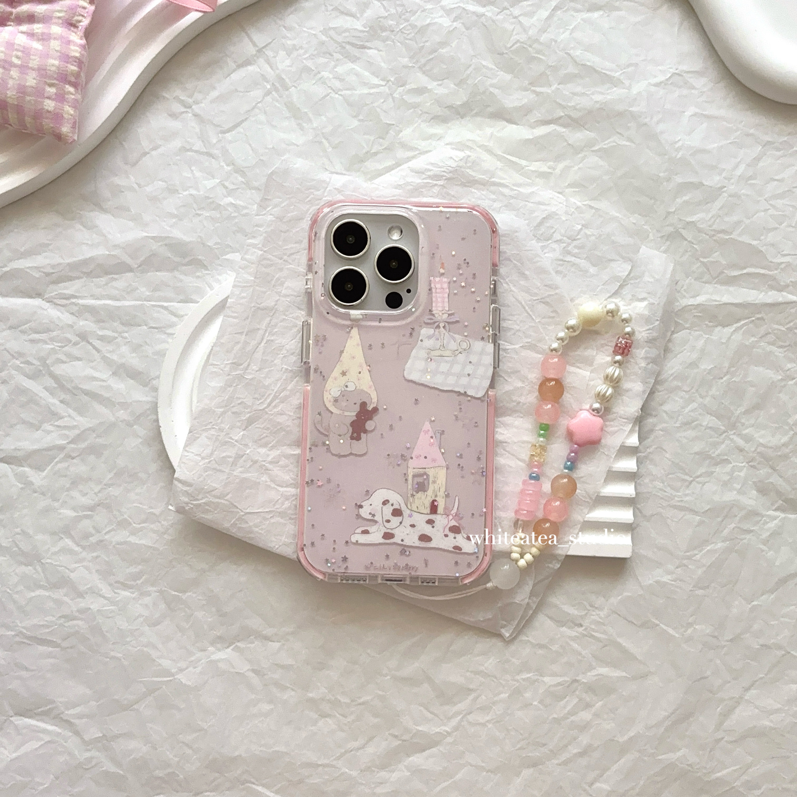 盐白茶ins可爱粉色亮片尖角房屋斑点狗适用苹果17ProMax手机壳iPhone16小众15Pro新款高级感14ProMax保护套女,3C数码配件,手机保护套/壳,淘宝优惠券,粉丝福利购,淘宝优惠卷