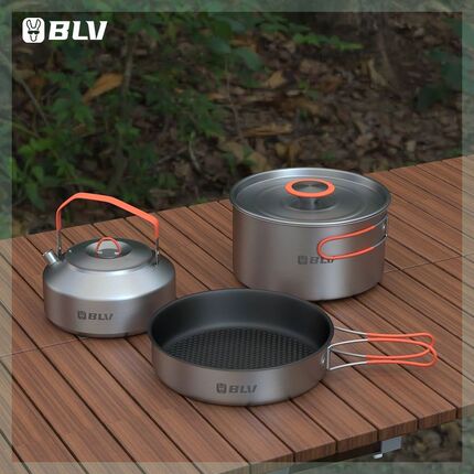 八驴户外锅具套装露营炊具30y4不锈钢卡式炉具专用装备煎煮锅便携