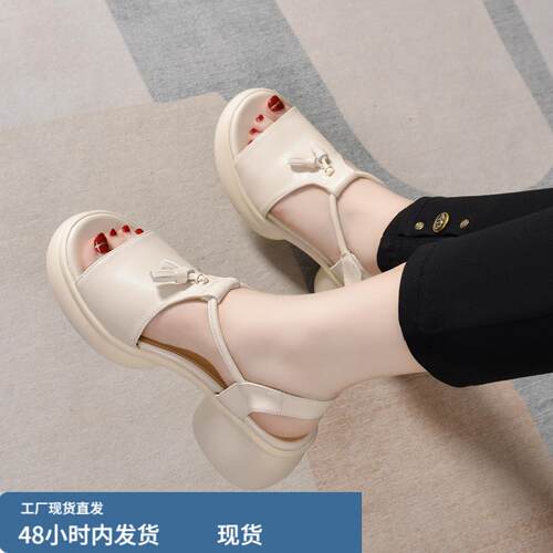 凉鞋厚底增高2026新款露趾一字带不累脚配裙子夏季女鞋百搭罗马鞋