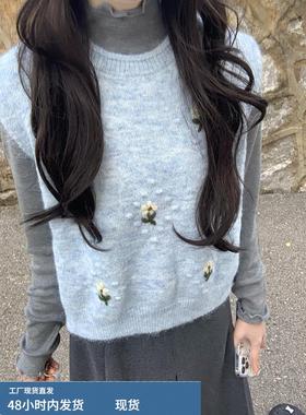 蓝色刺绣针织马甲女秋冬新款韩系无袖背心毛衣灰色打底衫两件套装