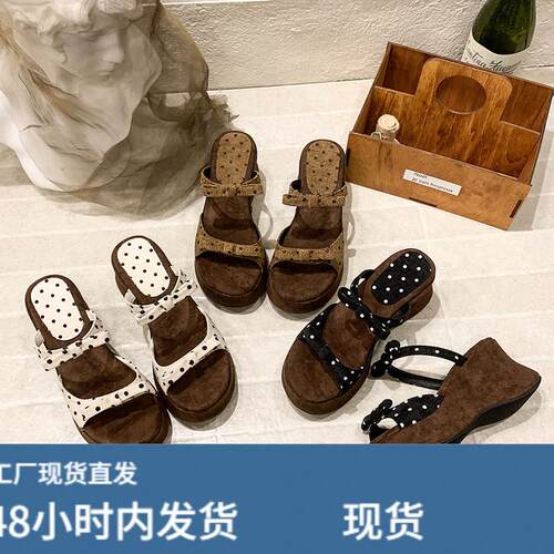 厚底坡跟拖鞋女外穿夏2026新款绝美配裙子凉鞋爆款波点高跟凉拖鞋