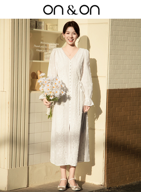 ON＆ON/安乃安2026春季新款韩系V领刺绣花朵系带收腰气质温柔长裙