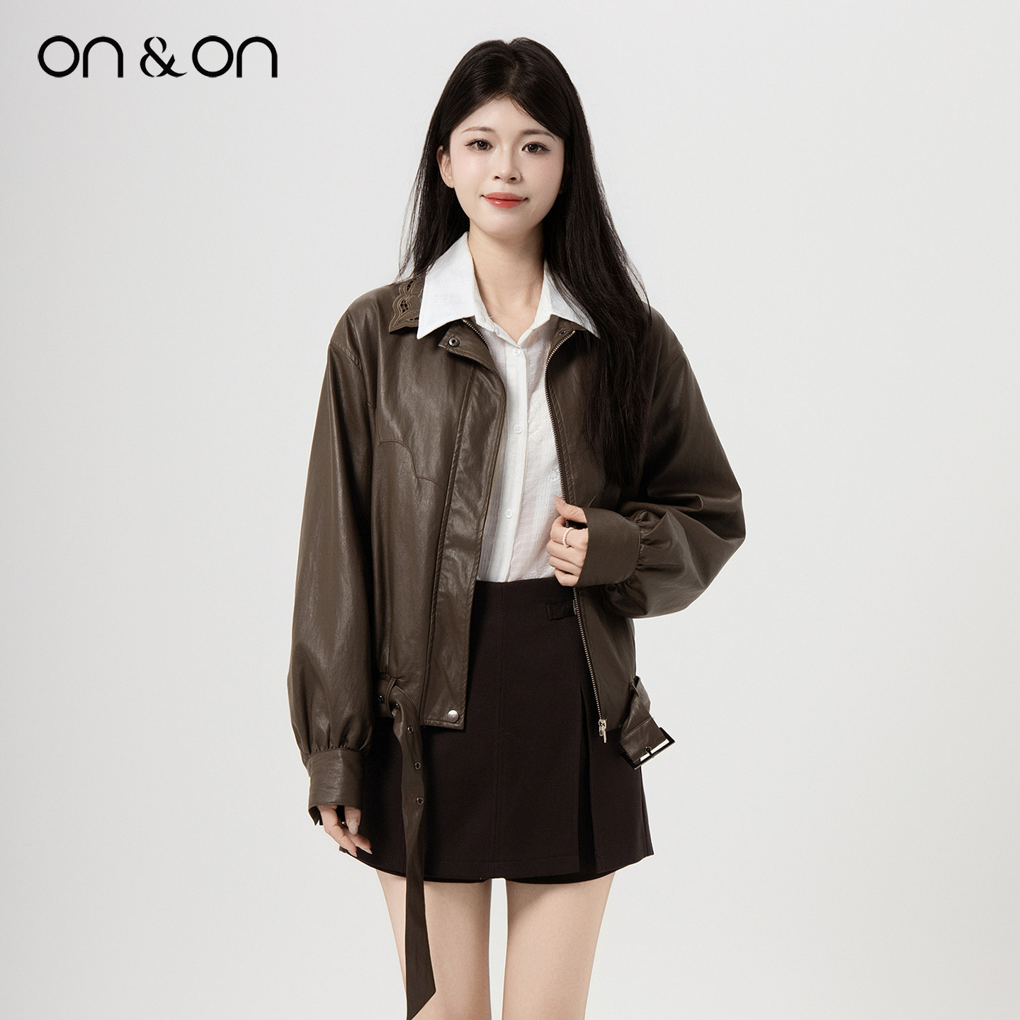 ON＆ON/安乃安2025冬季新款韩系复古甜酷翻领刺绣休闲皮衣外