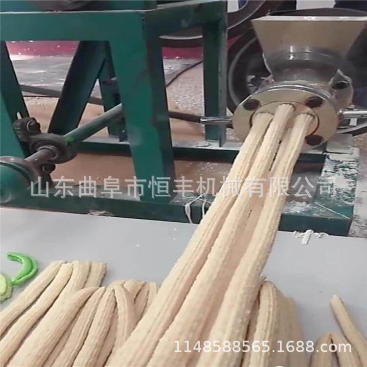 河南多功能谷物食品膨化机 麻辣条食品膨化机 弯管膨化机