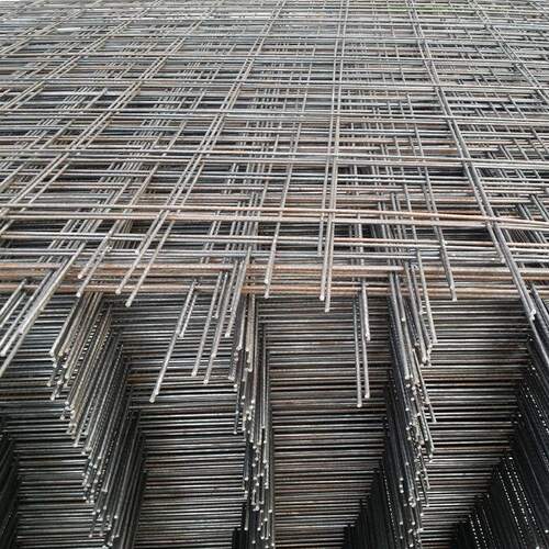 极速。镀锌网片 电焊网片 钢丝围栏网 狗笼网仓储货架X网 钢筋建