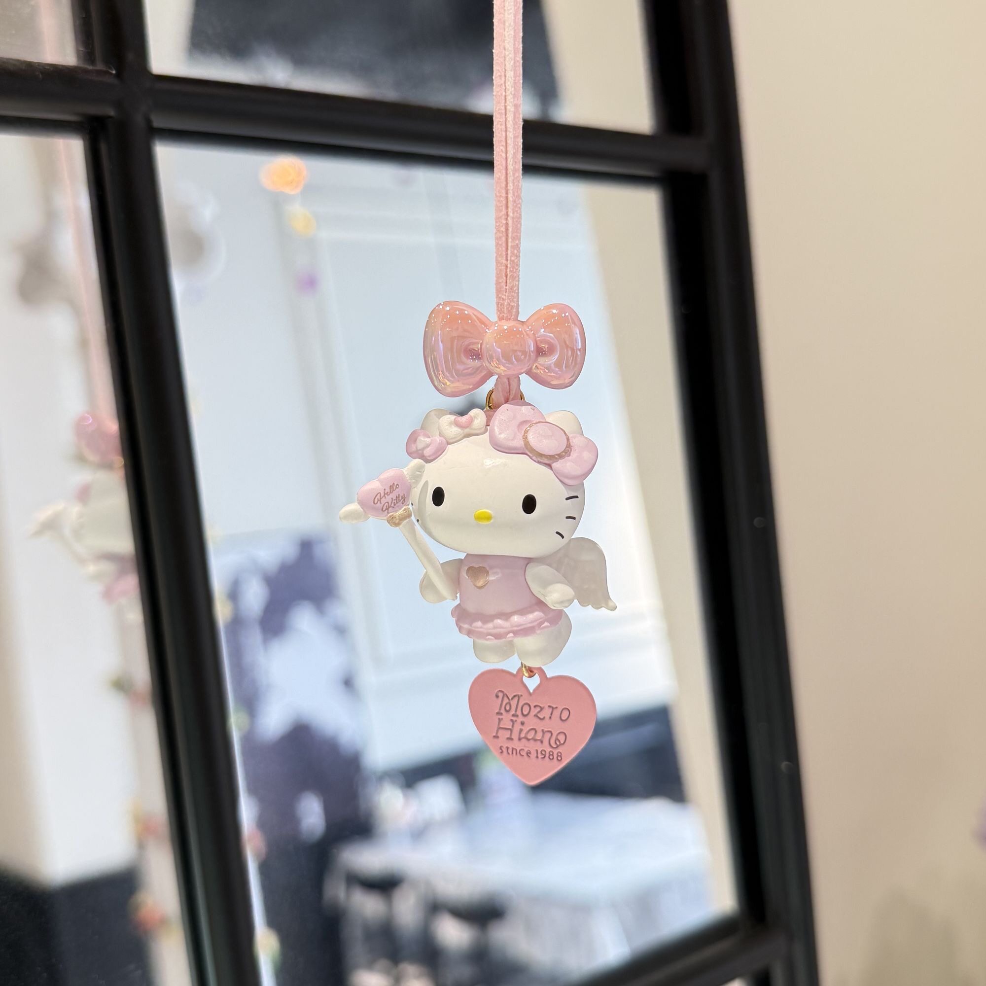 可爱HelloKitty挂件车挂汽车后视镜装饰礼物KT猫包挂饰凯蒂猫车内