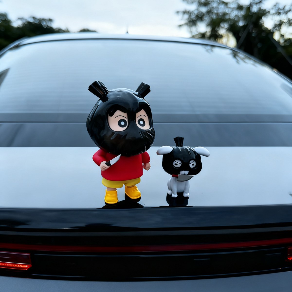 Q版打劫蜡笔小新和小白手办车载创意搞怪摆件玩偶车尾中控台摆件