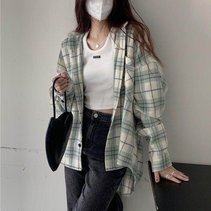 2026森系绿色格子衬衫女宽松叠穿慵懒风中长款遮肉衬衣外套长袖