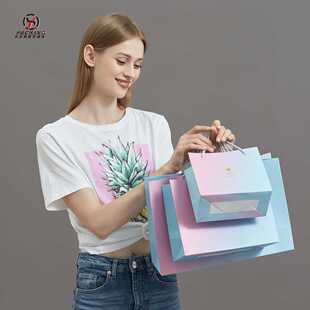 新款直销网红蓝粉渐变创意礼品袋配蝴蝶结生日回手礼物袋服装店手