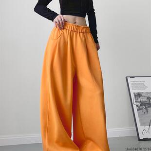 加码胖毫米秋季新宽松褶皱阔腿裤与梨形的身体苗条的女人看起来懒