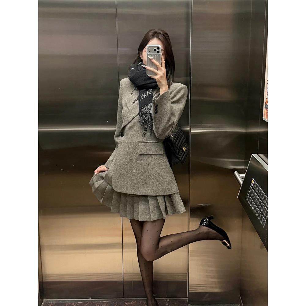 韩系毛呢西装套装女秋冬季灰色斜门襟毛呢外套高腰百褶裙两件套,运动/瑜伽/健身/球迷用品,广场舞套装,淘宝优惠券,粉丝福利购,淘宝优惠卷