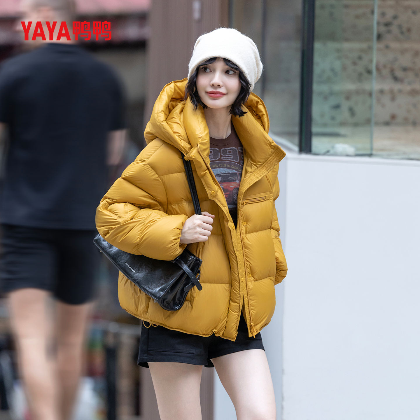 YAYA鸭鸭2025秋冬新款时尚休闲百搭女士短款厚款外套爆款羽绒服