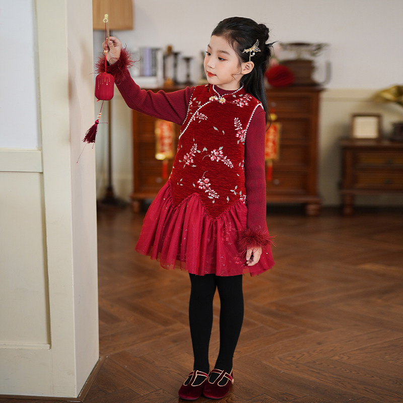 D253122女童新中式红色连衣裙2025冬装新款国风周岁女宝礼服裙子