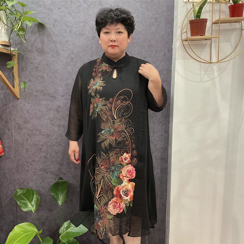 加肥加大盘扣领雪纺连衣裙女士印花高端优雅中长款短袖夏季2021年