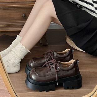 棕色厚底小皮鞋女春秋2024新款百搭英伦风复古圆头增高系带单鞋子