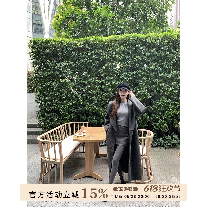 愉悦愉悦灰色翻领长袖毛呢外套女秋冬气质宽松显瘦高级感长款大衣
