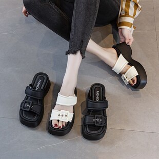 拖鞋女夏外穿2024夏季新款松糕厚底坡跟海边沙滩小个子配裙子鞋子